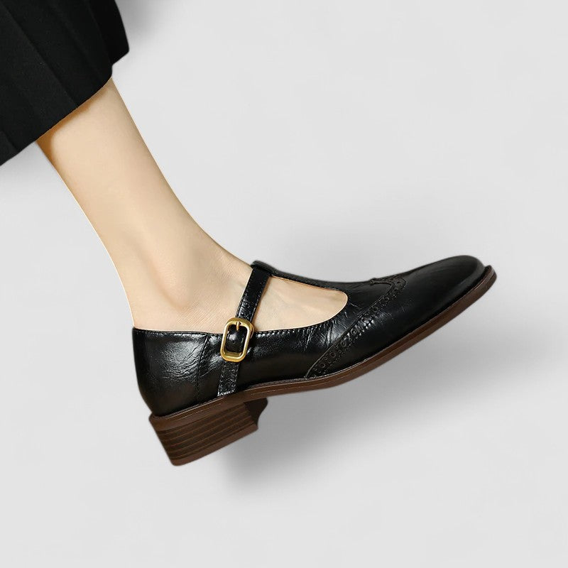 LYN – CLASSIC T-BAR MARY JANE FLATS